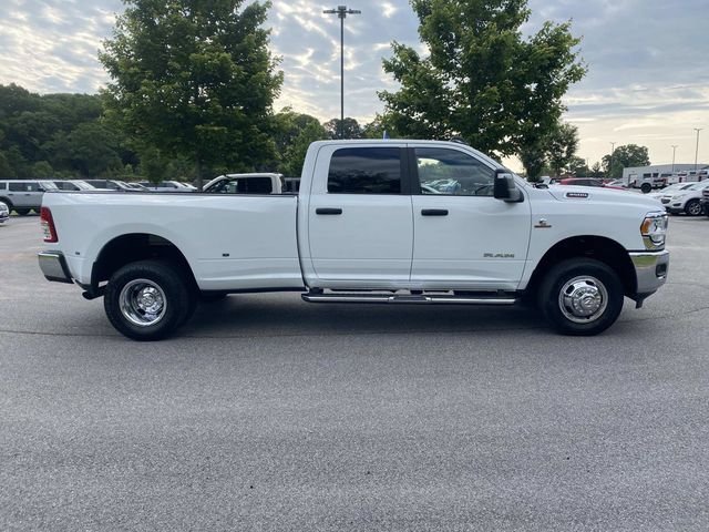 Used 2024 RAM 3500 Big Horn AWD/4WD image 2