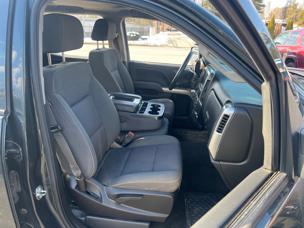 Used 2018 Chevrolet Silverado 1500 LT w/ All Star Edition image 15