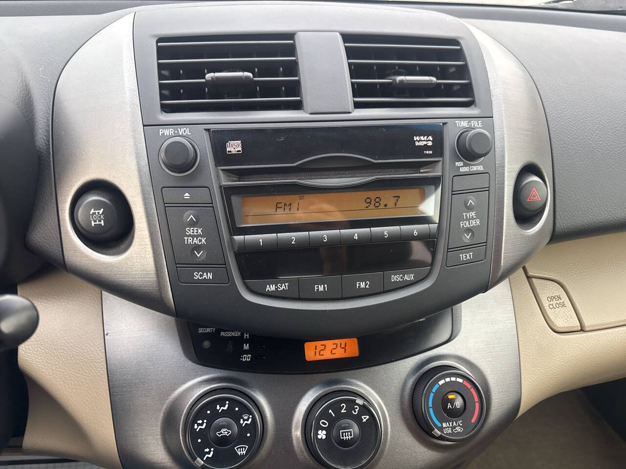 Used 2009 Toyota RAV4 4WD w/ Base L4 Extra Value Pkg image 22