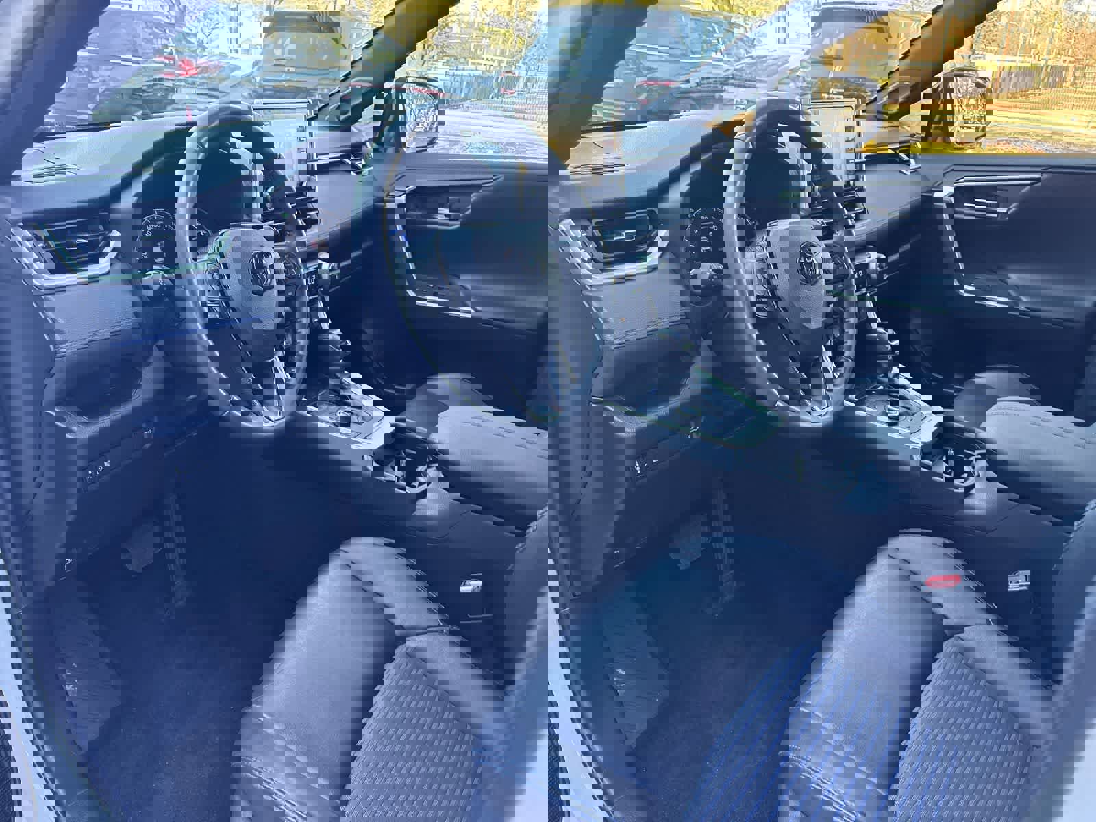 Used 2020 Toyota RAV4 XSE image 10