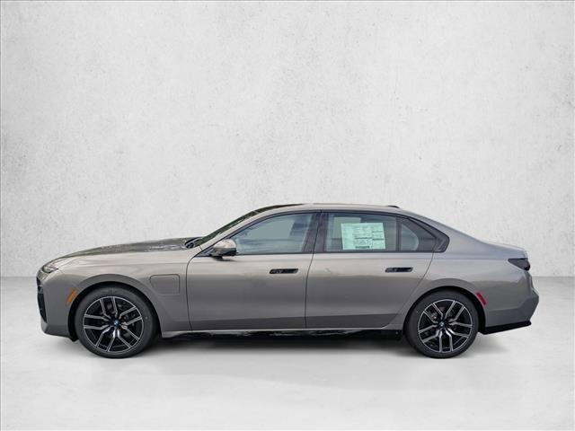 New 2026 BMW 750e xDrive w/ Executive Package image 9