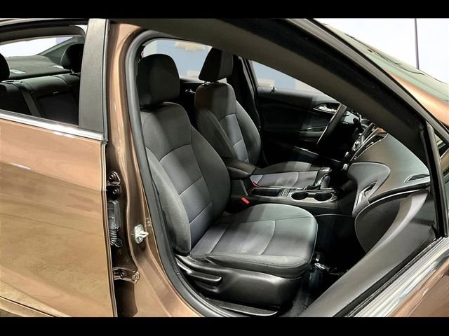 Used 2019 Chevrolet Cruze LT w/ Convenience Package image 25