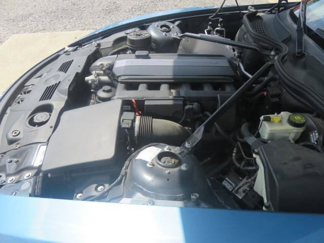 Used 2005 BMW Z4 3.0i RWD image 22