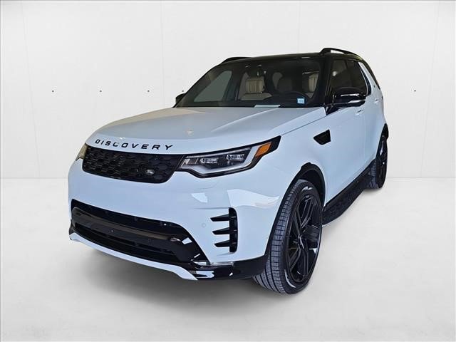 New 2025 Land Rover Discovery Dynamic SE