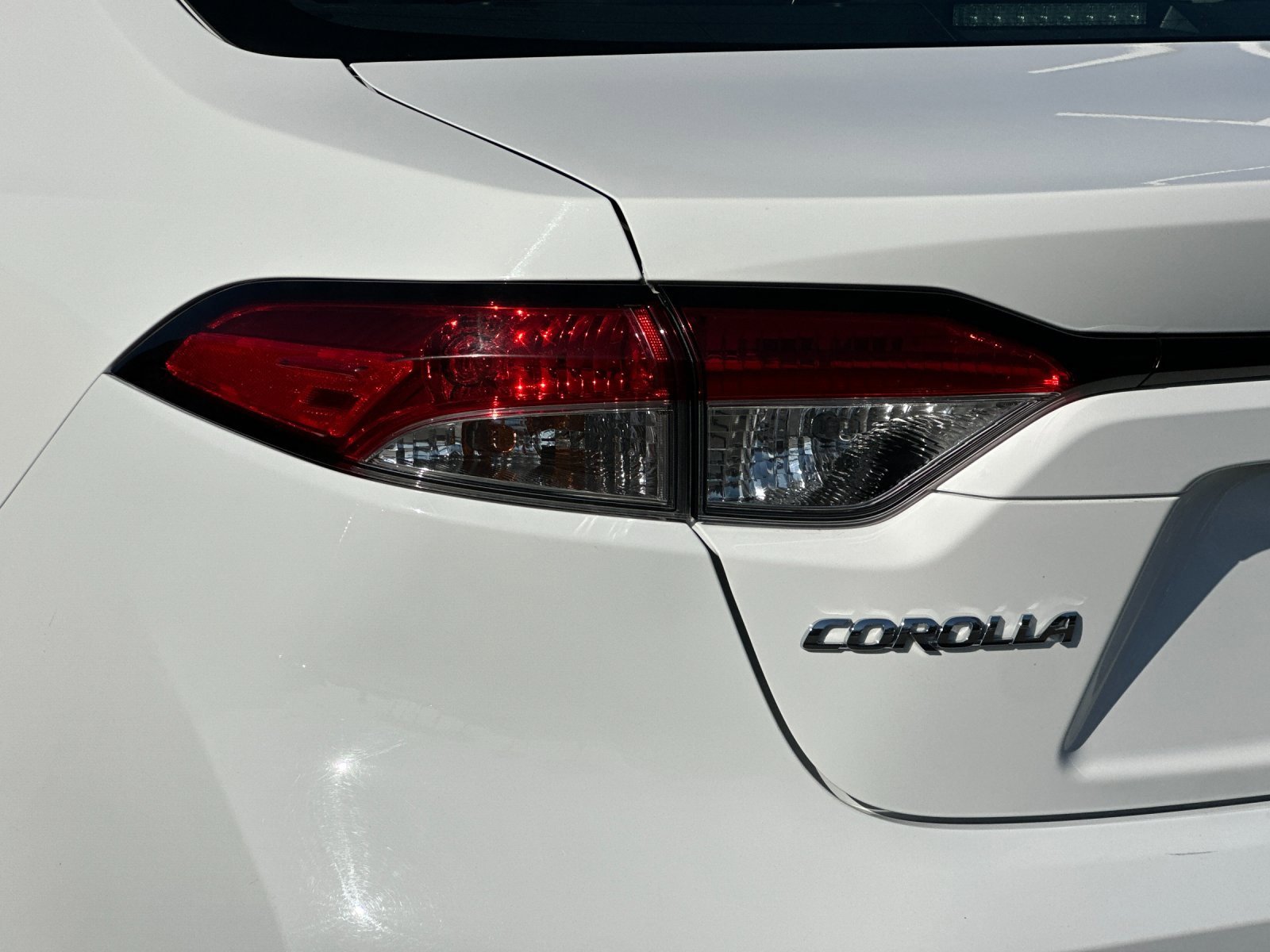 Used 2024 Toyota Corolla LE image 22