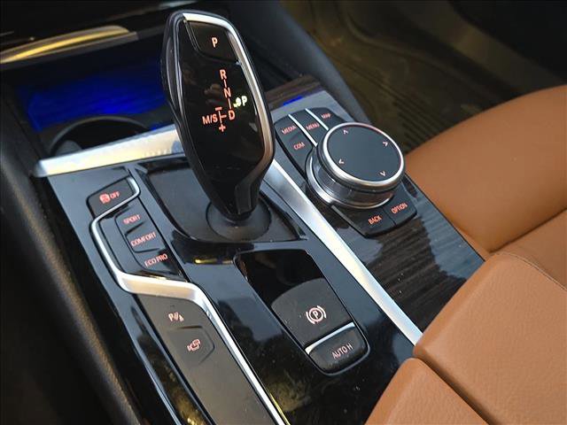 Used 2019 BMW 530i xDrive w/ Convenience Package image 12