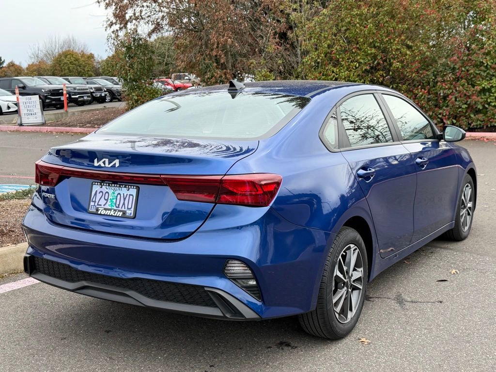 Used 2024 Kia Forte LXS image 7