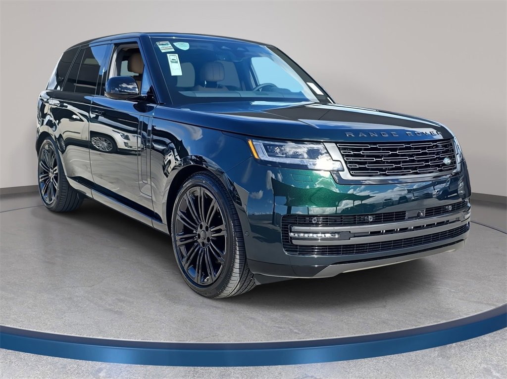 New 2026 Land Rover Range Rover SE image 3