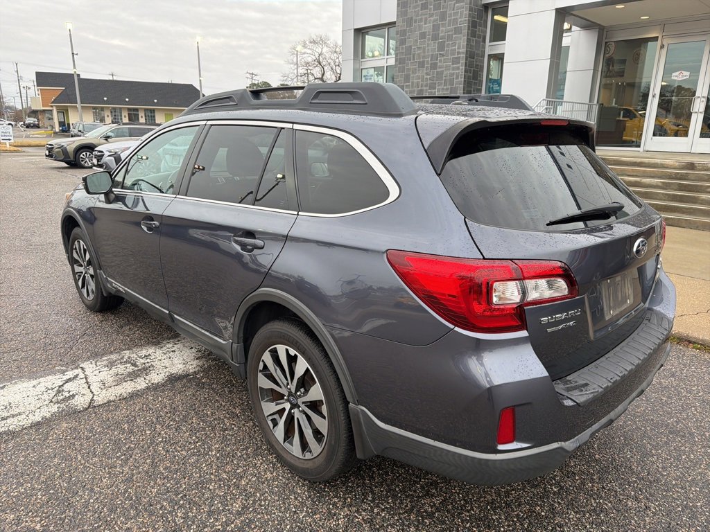 Used 2015 Subaru Outback 2.5i Limited image 9