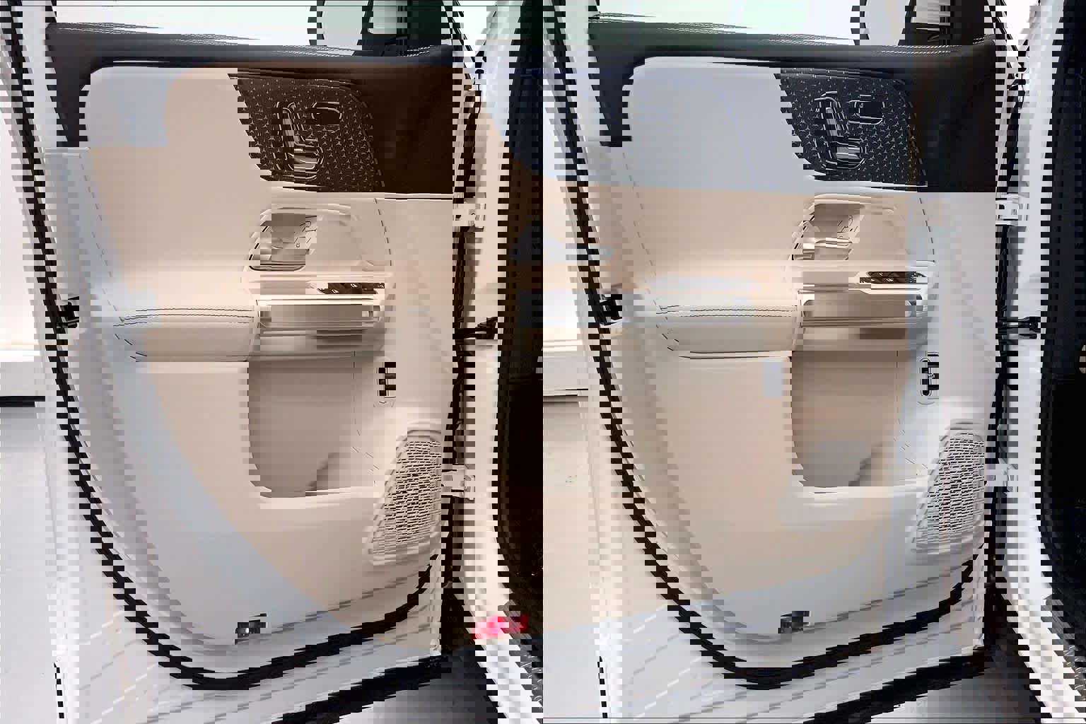 Used 2025 Mercedes-Benz GLB 250 image 20