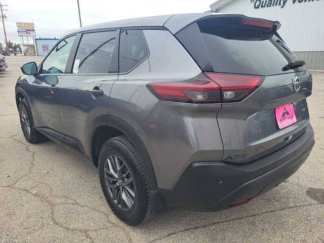 Used 2021 Nissan Rogue S image 9