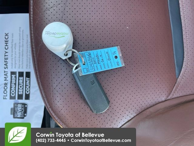 Used 2017 MAZDA CX-9 Signature image 28