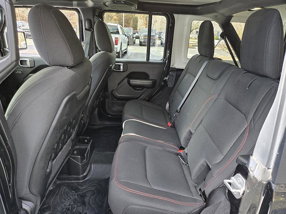 Used 2021 Jeep Wrangler Unlimited Rubicon w/ Dual Top Group image 13