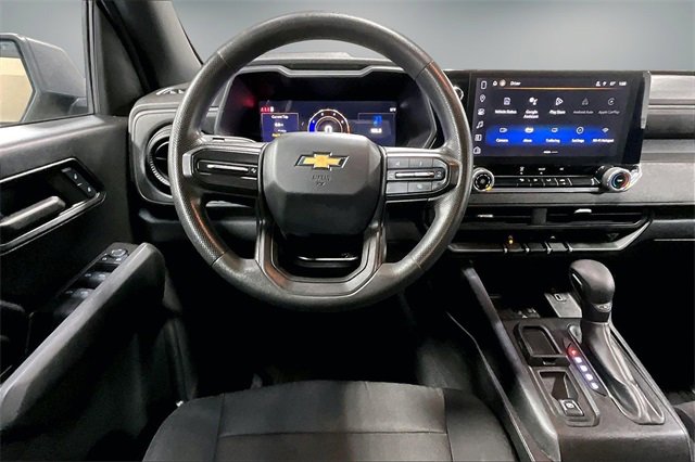 Used 2024 Chevrolet Colorado W/T image 9