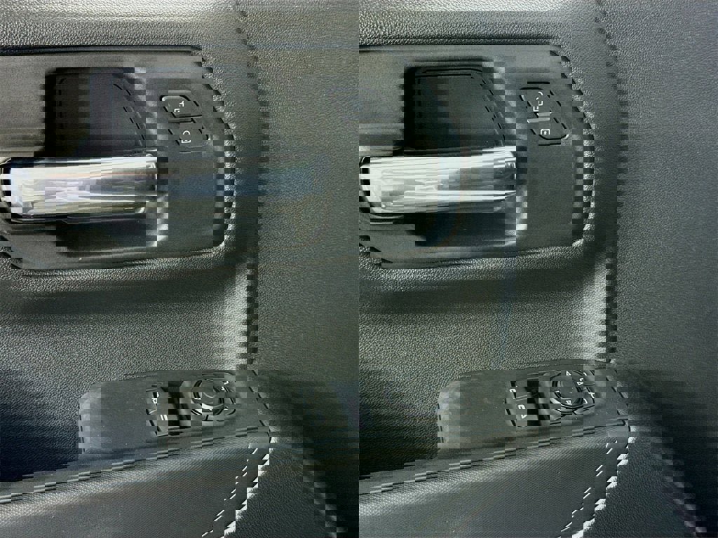 New 2026 GMC Sierra 1500 Pro w/ Trailering Package image 12