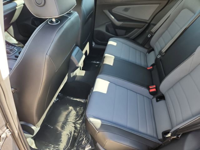 New 2026 Volkswagen Jetta SE image 8