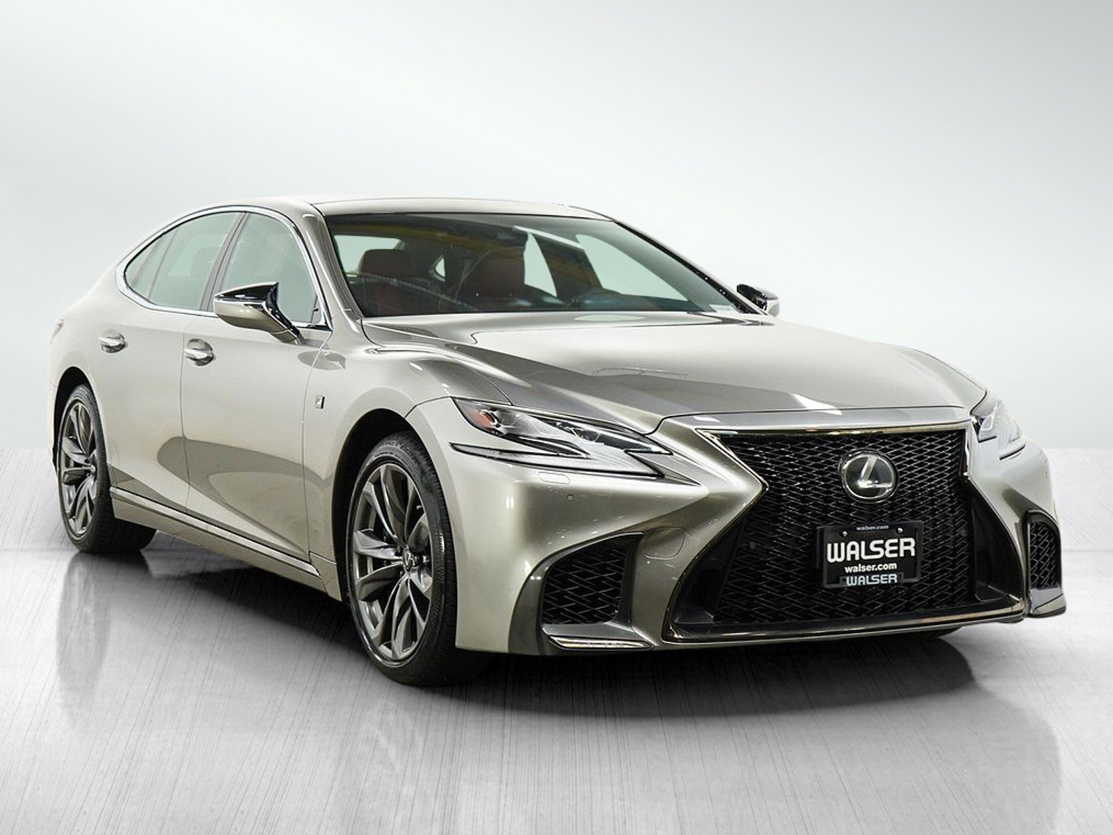 Used 2018 Lexus LS 500 F Sport w/ Accessory Package (Z2) AWD/4WD image 7