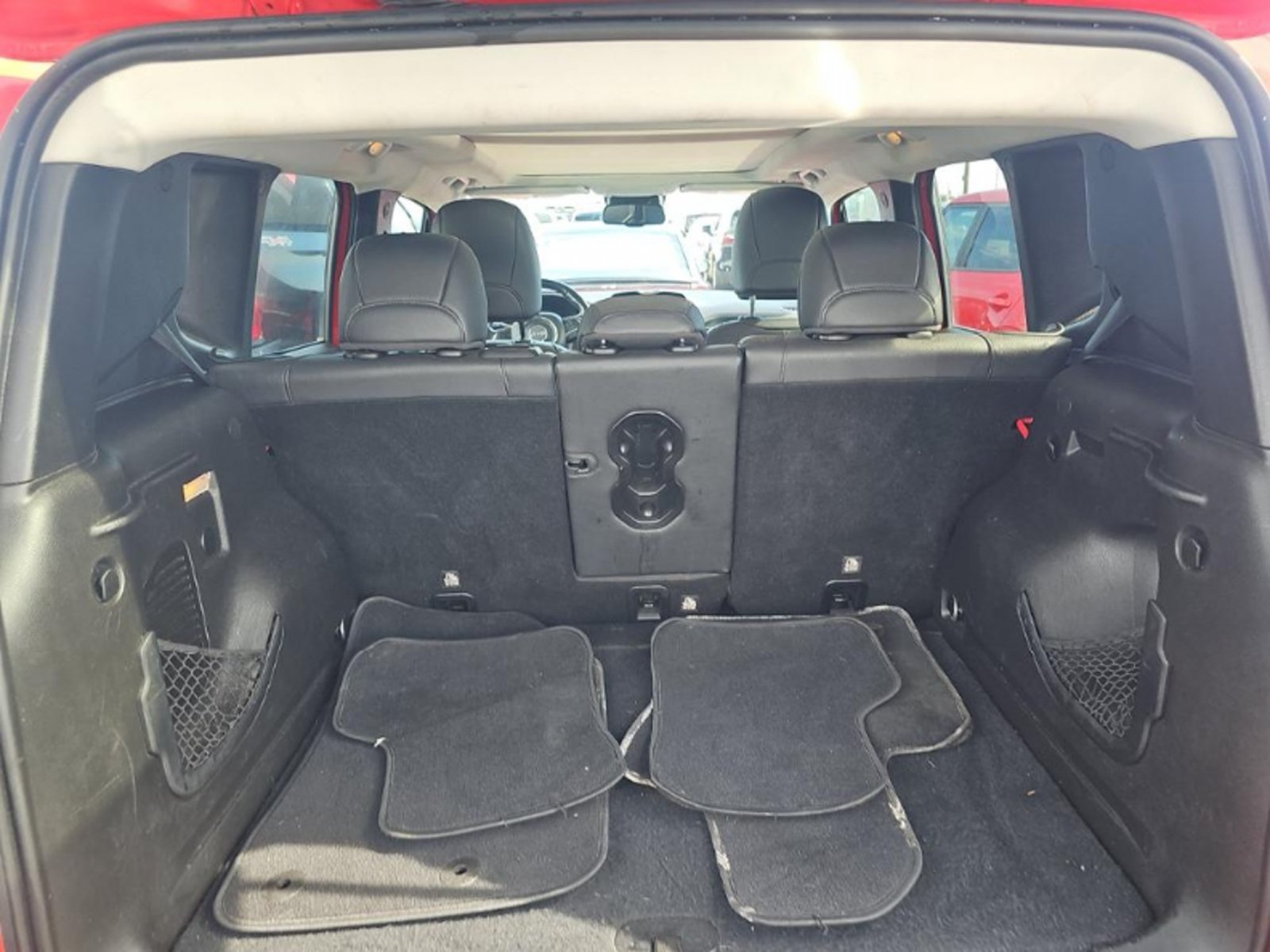 Used 2018 Jeep Renegade Limited AWD/4WD image 23