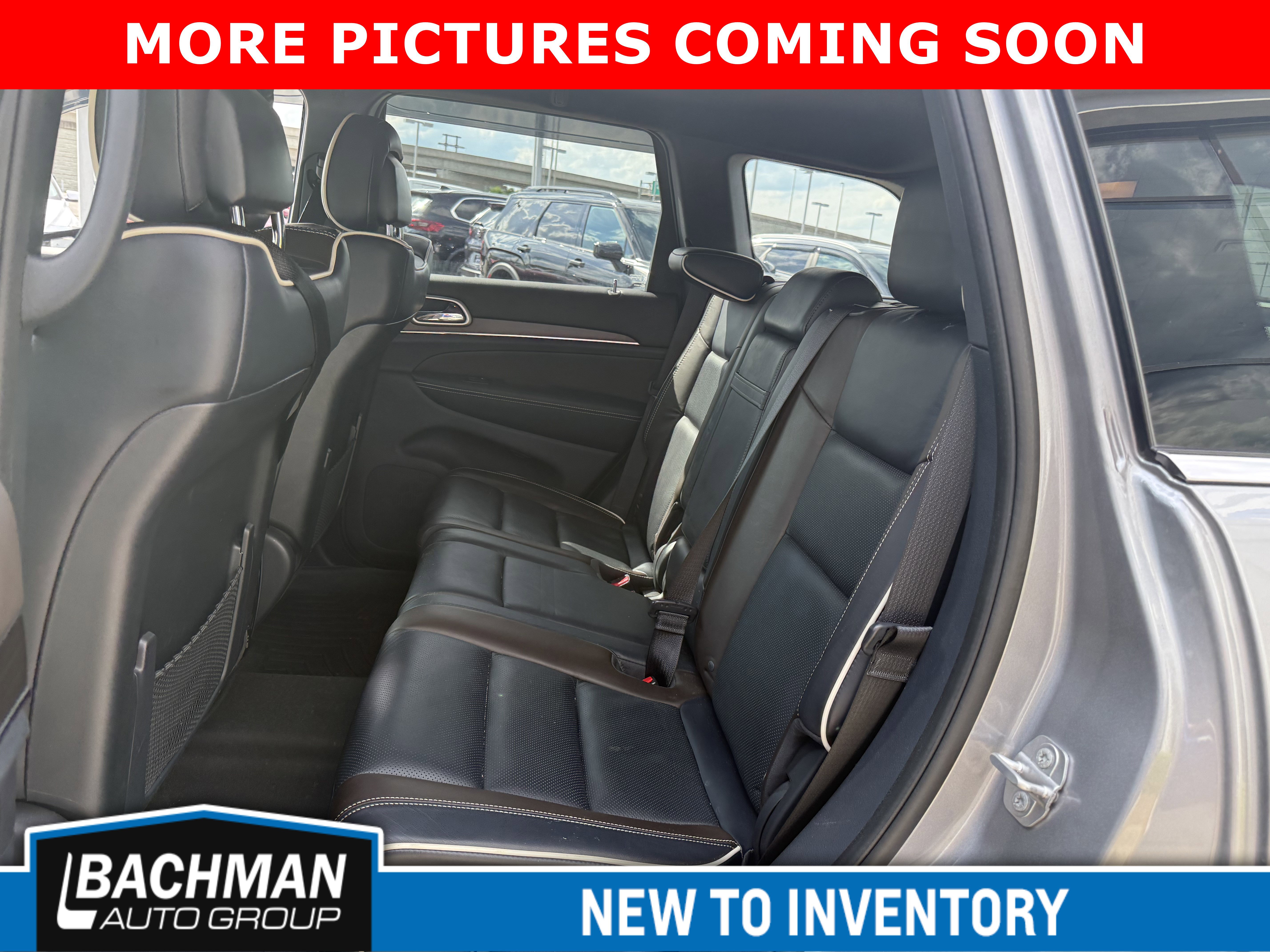 Used 2016 Jeep Grand Cherokee Overland w/ Advanced Technology Group AWD/4WD image 8
