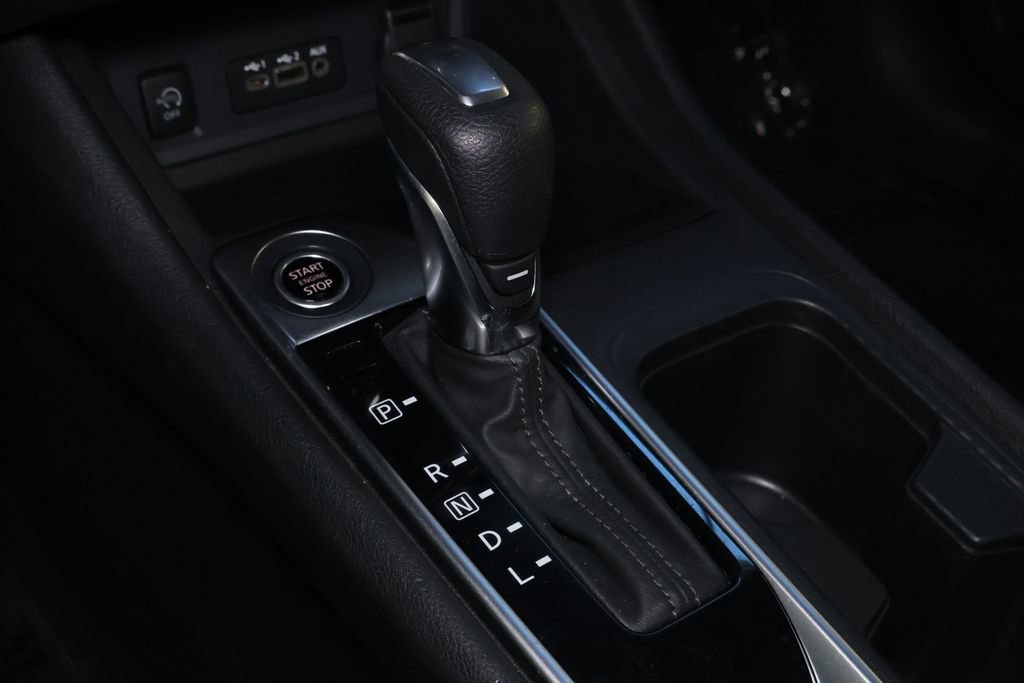 Used 2024 Nissan Sentra SV image 29