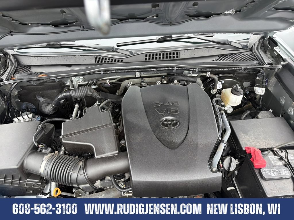 Used 2023 Toyota Tacoma SR AWD/4WD image 21