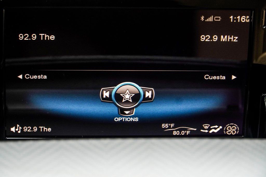 Used 2017 Aston Martin Vanquish Coupe image 35