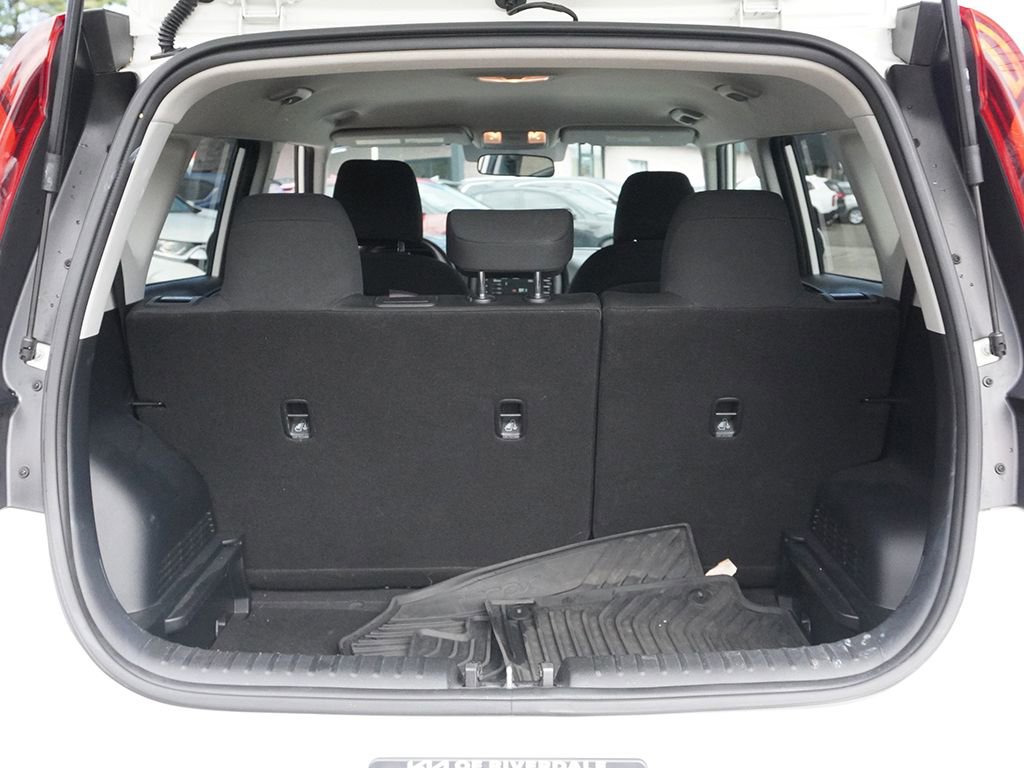 Used 2020 Kia Soul LX FWD image 14