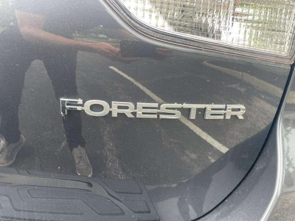 Used 2022 Subaru Forester Premium AWD/4WD image 8