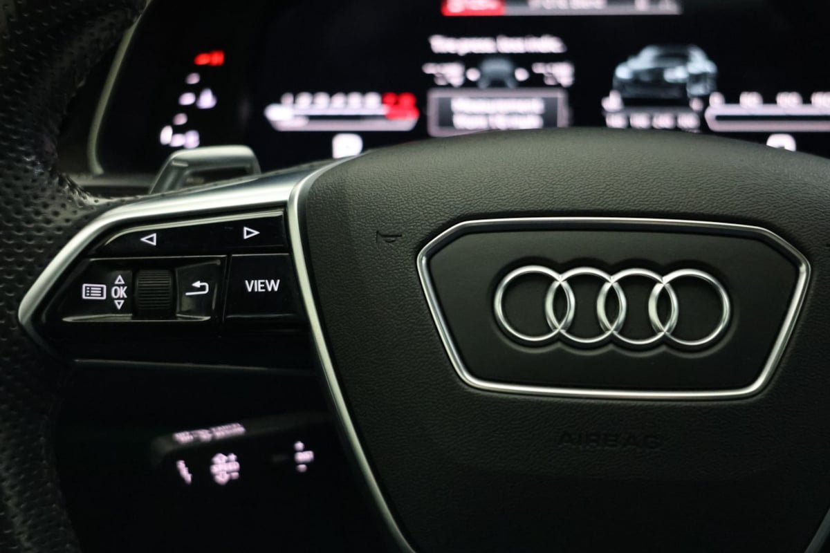 Used 2021 Audi RS 7 Sportback w/ Black Optic Package AWD/4WD image 28