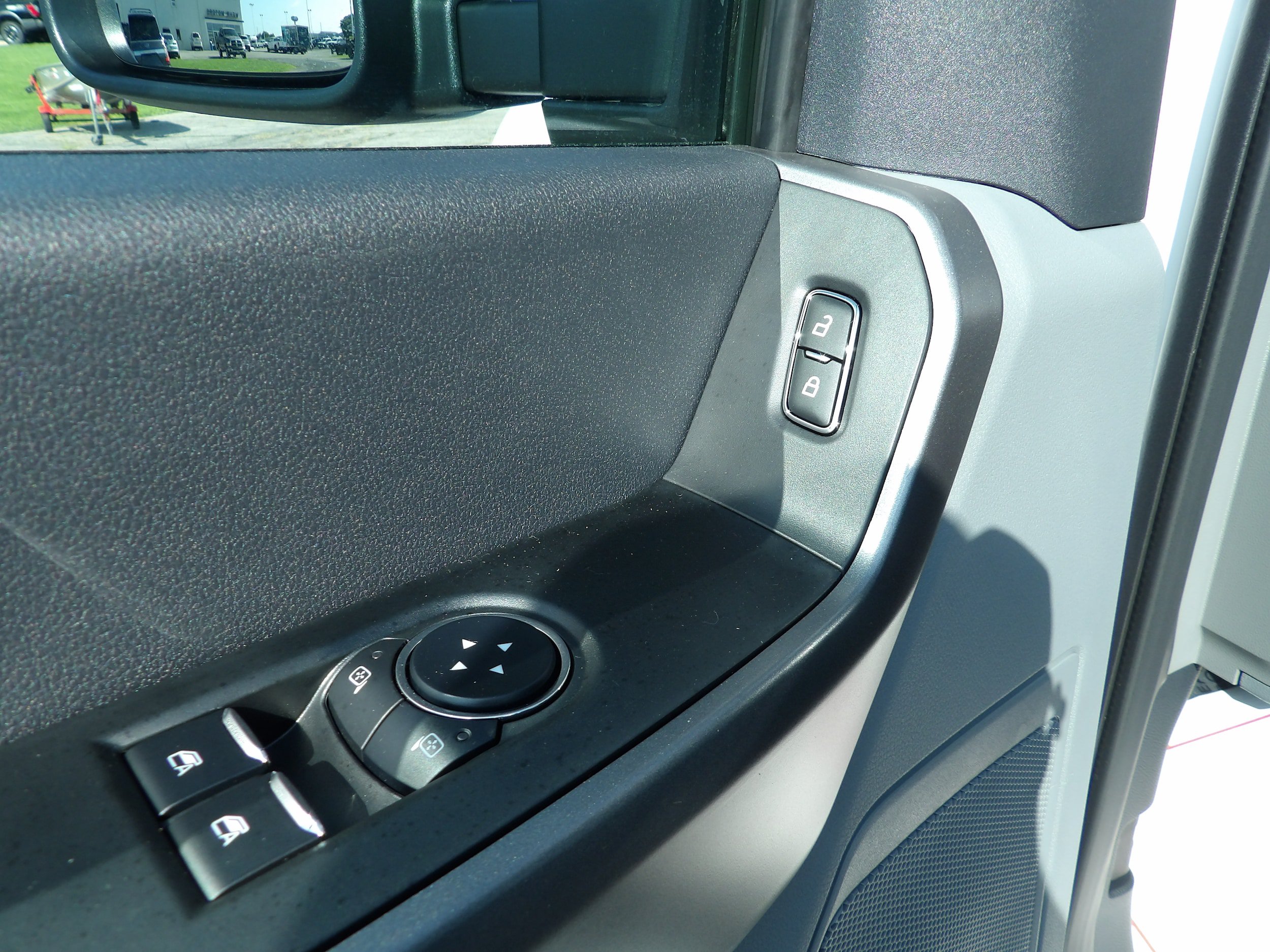 New 2025 Ford F350 XL w/ STX Appearance Package AWD/4WD image 19