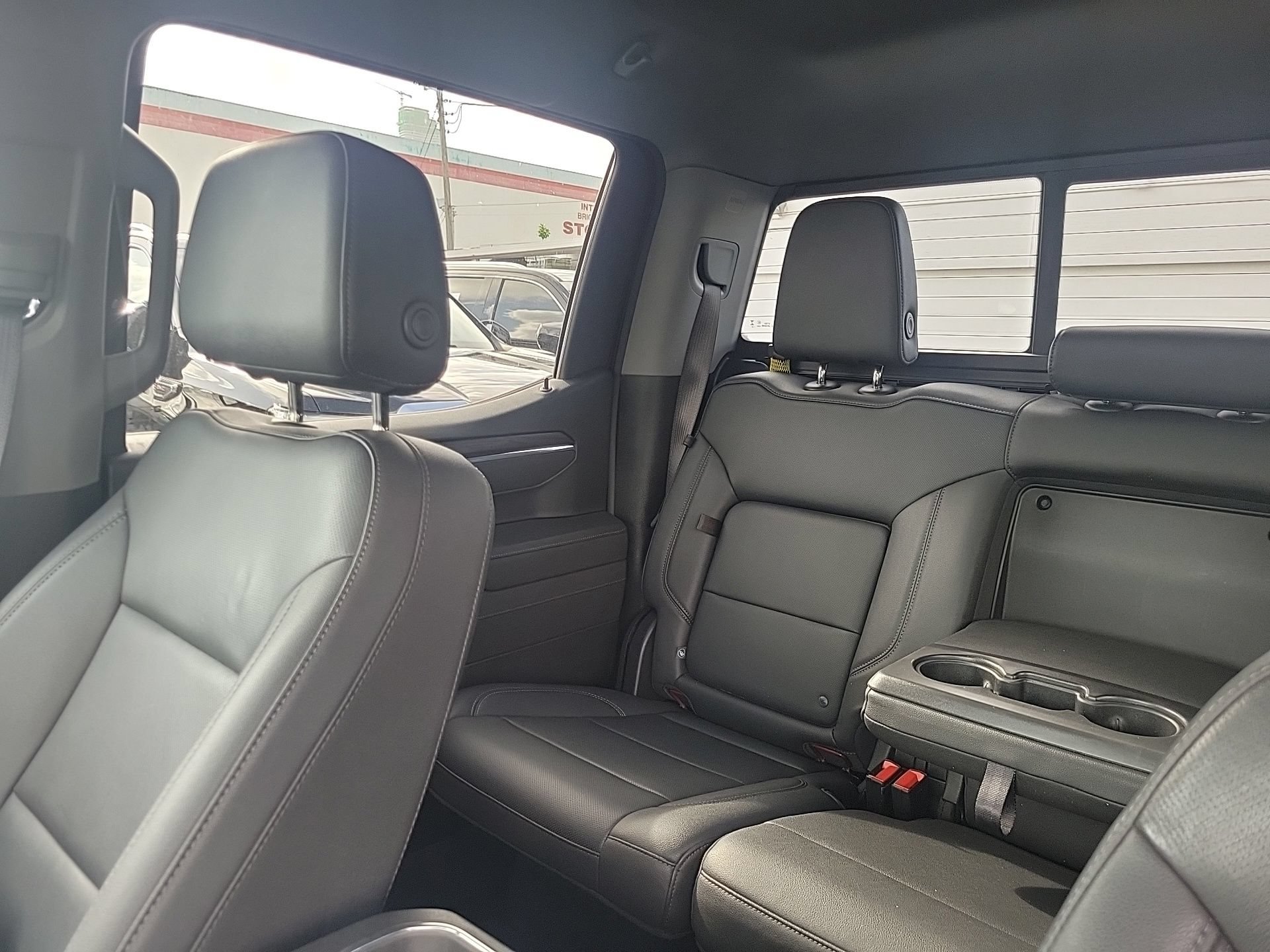 Used 2025 GMC Sierra 1500 SLT w/ SLT Premium Plus Package AWD/4WD image 20