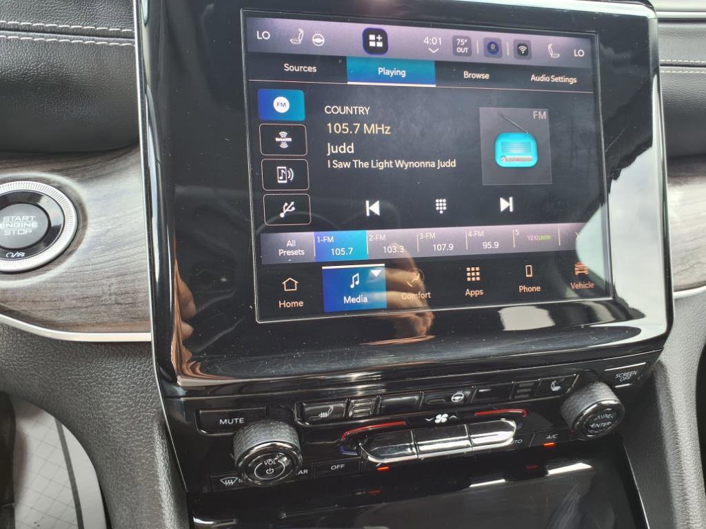 Used 2022 Jeep Grand Cherokee L Limited image 38