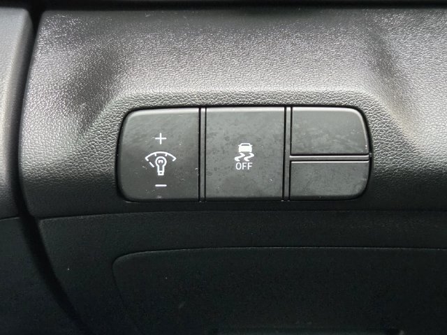 Used 2025 Hyundai Elantra N FWD image 24