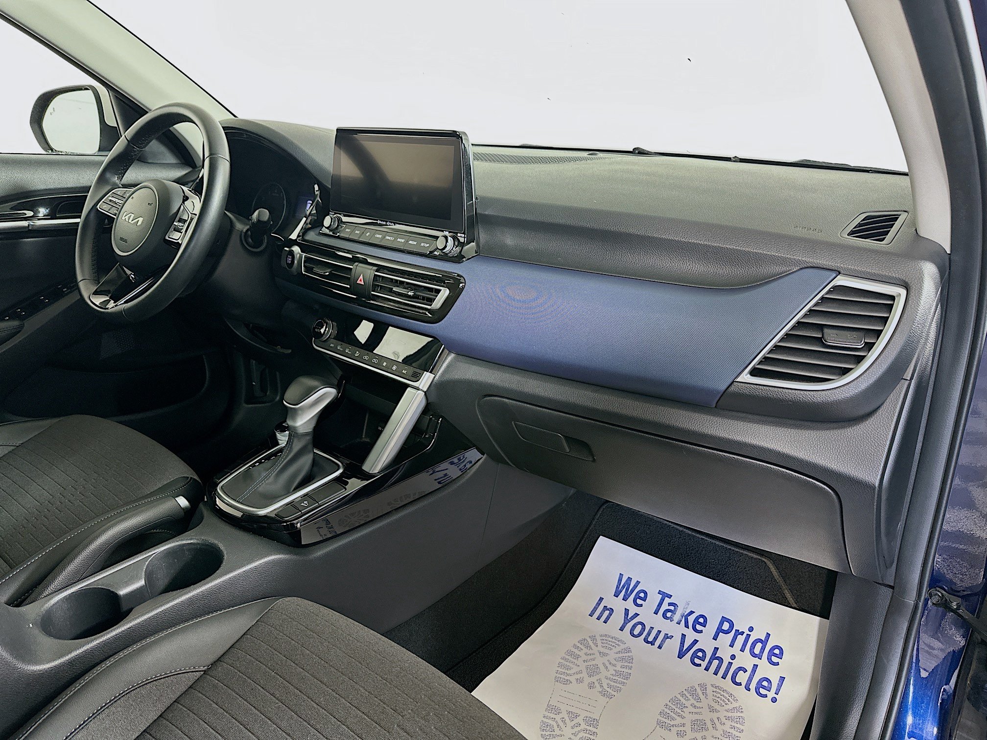 Certified 2023 Kia Seltos S w/ Navigation Package FWD image 27