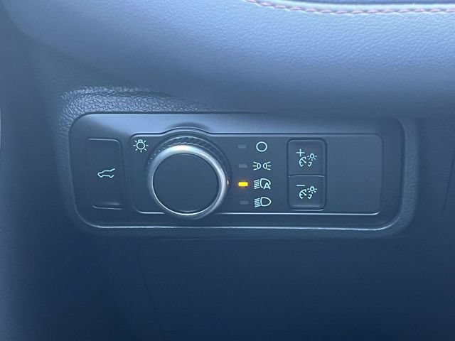 Certified 2026 Ford Explorer Active AWD/4WD image 34