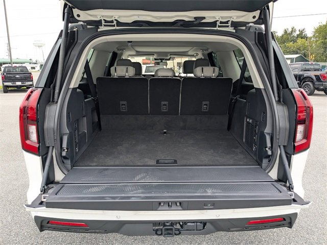 New 2025 Ford Expedition Max Active image 13