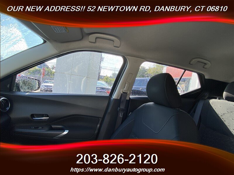 Used 2022 Nissan Kicks SV FWD image 13