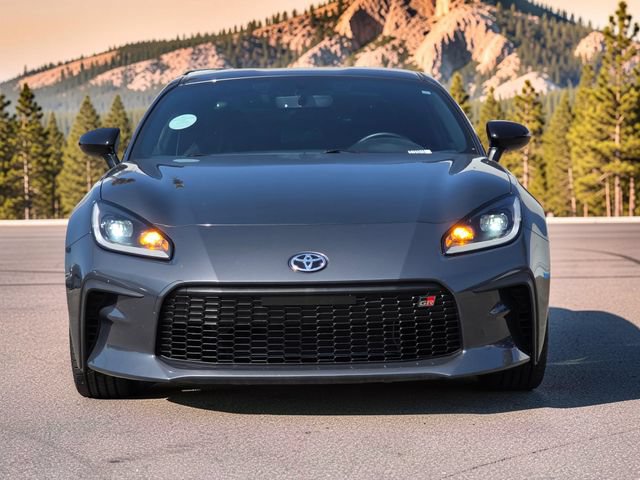 Used 2024 Toyota GR86 Premium RWD image 3