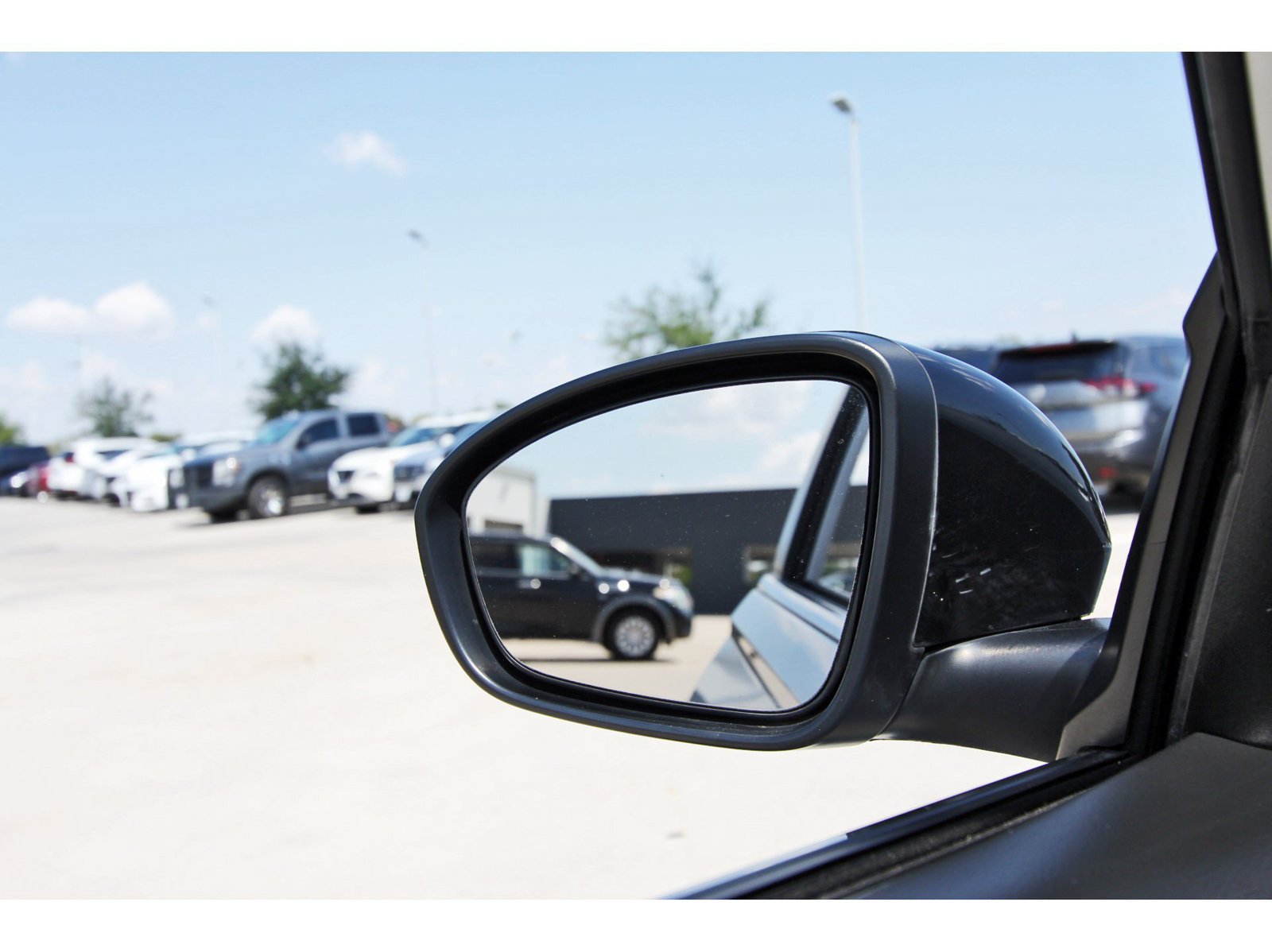 Used 2020 Nissan Altima 2.5 SR FWD image 11