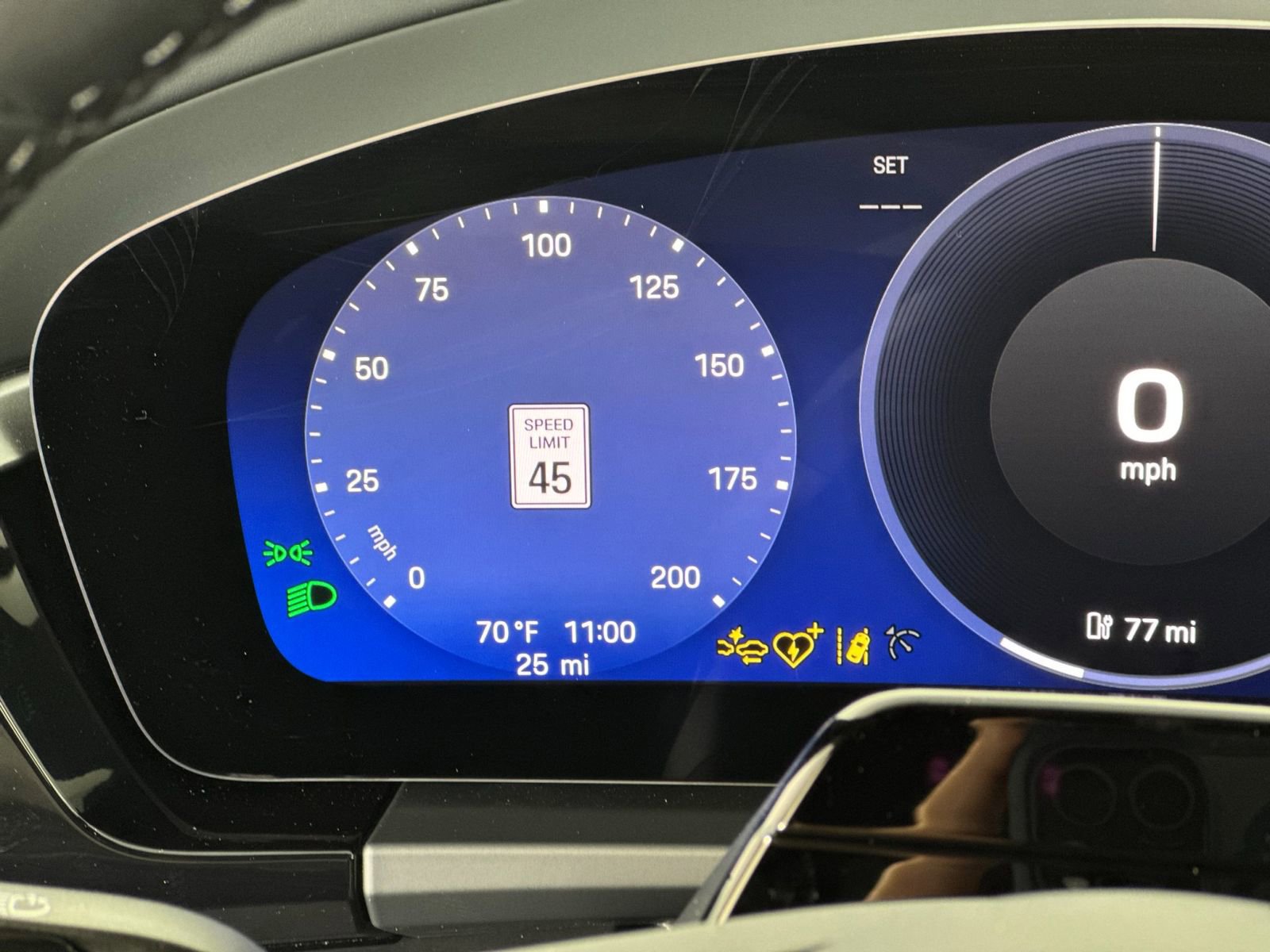 New 2026 Porsche Macan 4 Electric image 32