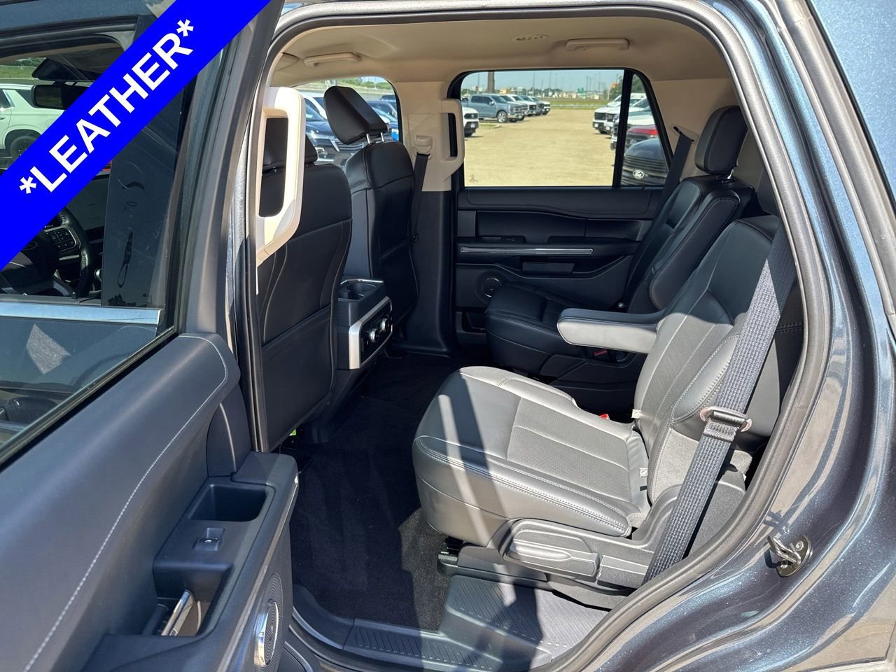 Used 2022 Ford Expedition XLT RWD image 7