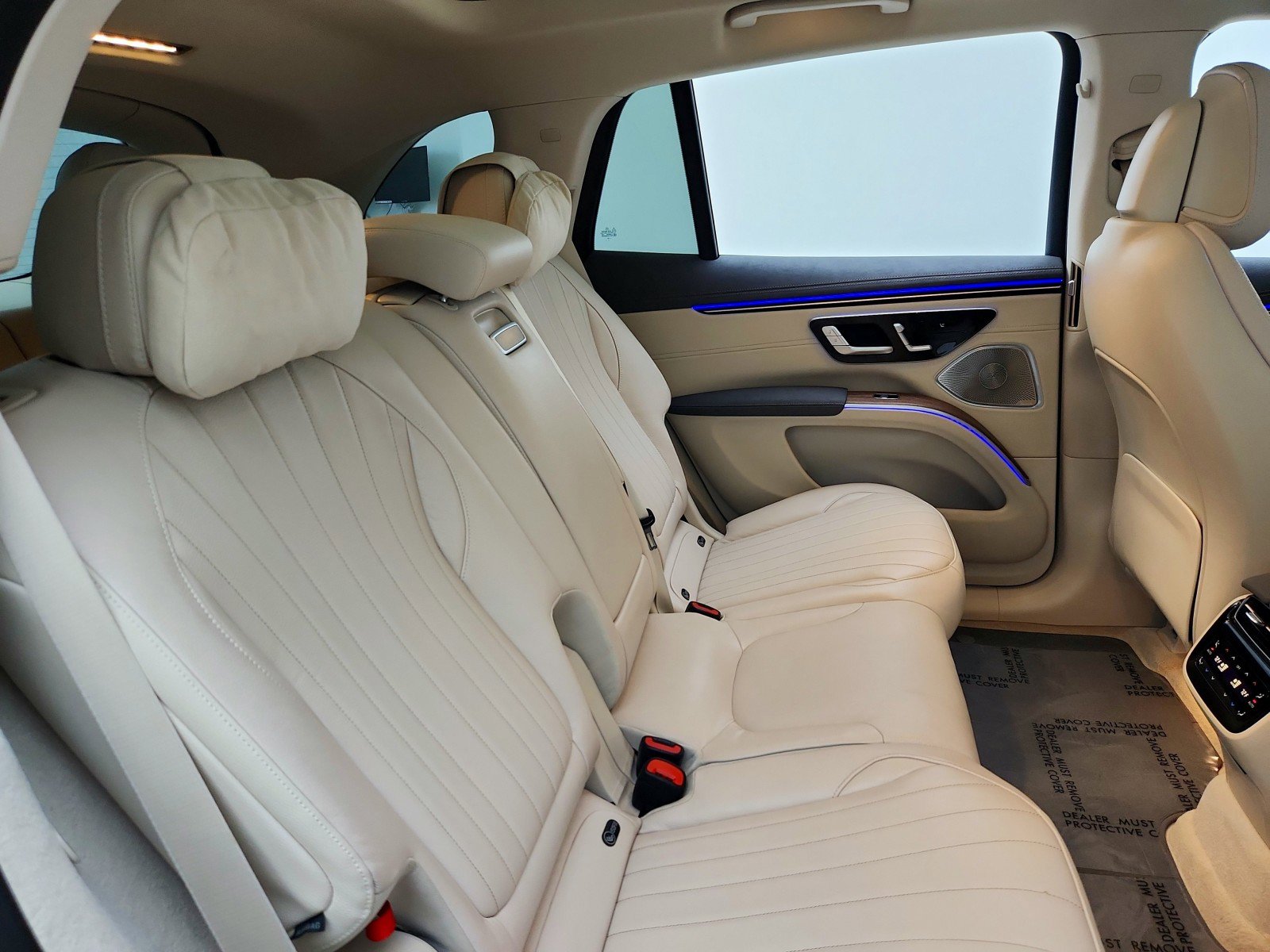 Certified 2023 Mercedes-Benz EQS 580 4MATIC SUV image 32