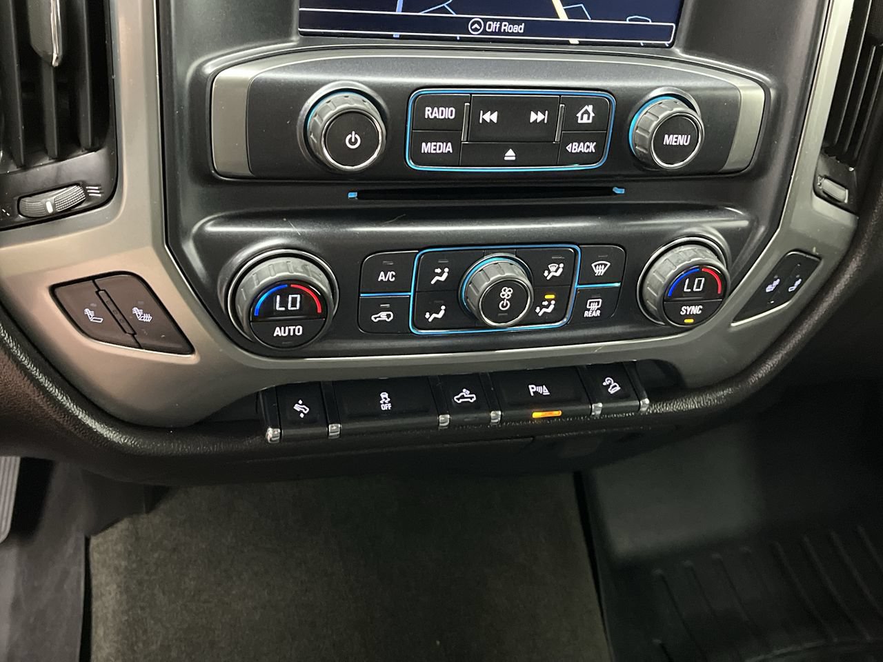 Used 2016 Chevrolet Silverado 1500 LT w/ All Star Edition AWD/4WD image 21