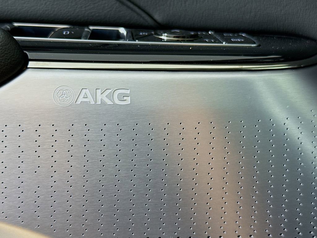 New 2026 Cadillac Lyriq Premium Sport image 18