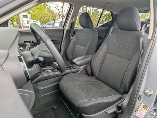 Used 2023 Nissan Kicks SV w/ Interior Electronics Package FWD image 23