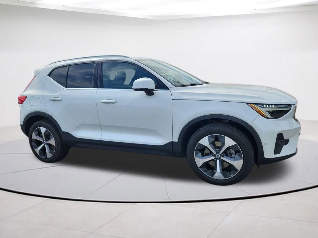 Certified 2023 Volvo XC40 B5 Plus w/ Driver Assist Package