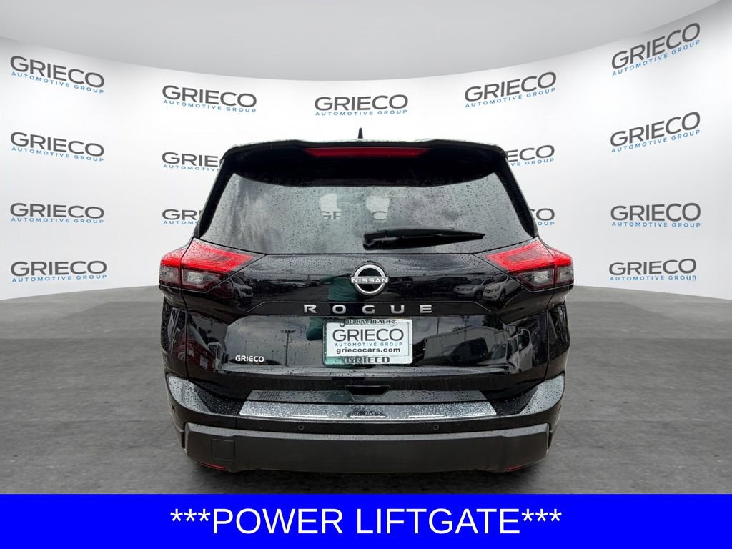 Certified 2025 Nissan Rogue SV FWD image 6