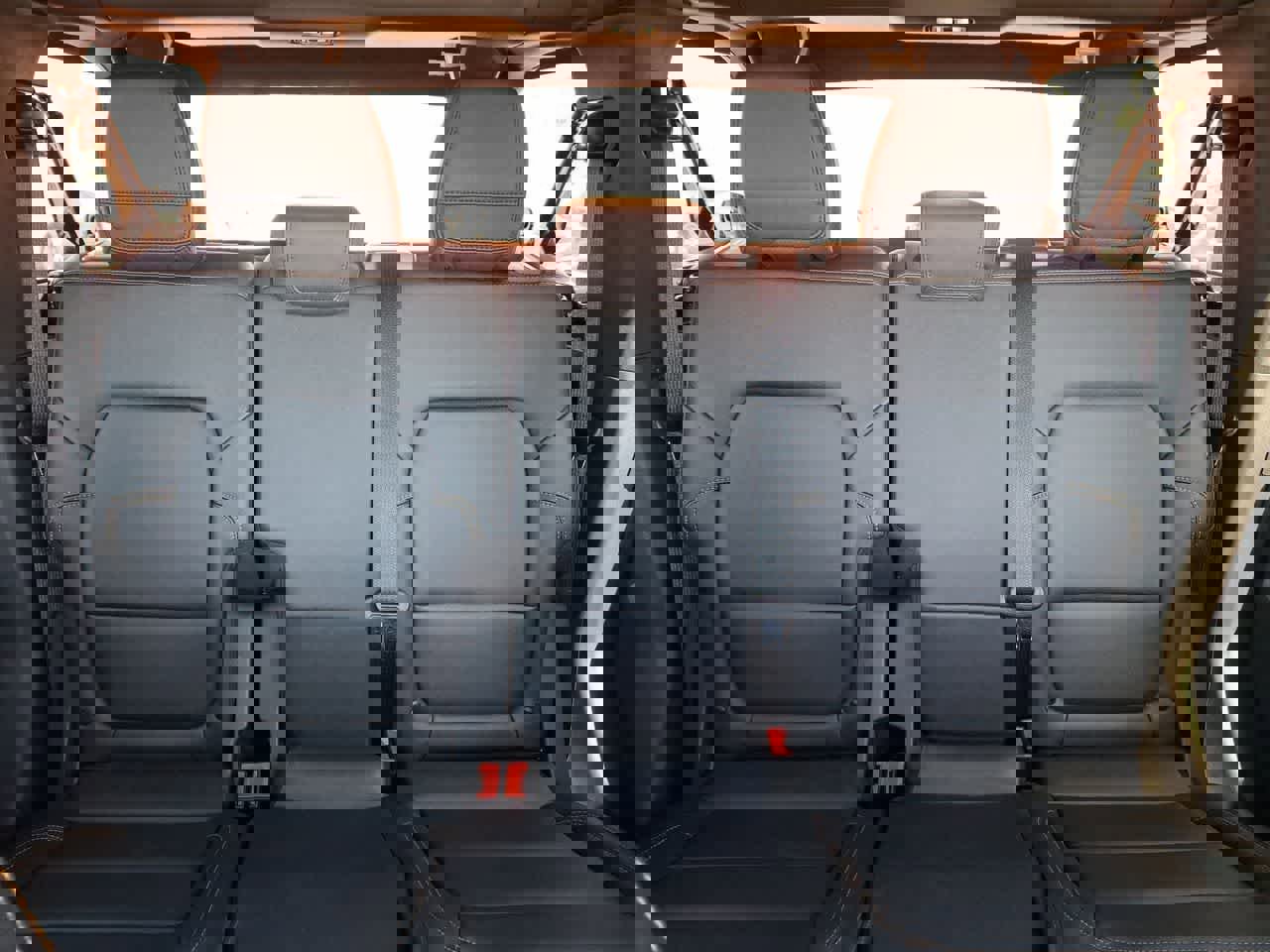 Used 2023 Ford Bronco Badlands image 13