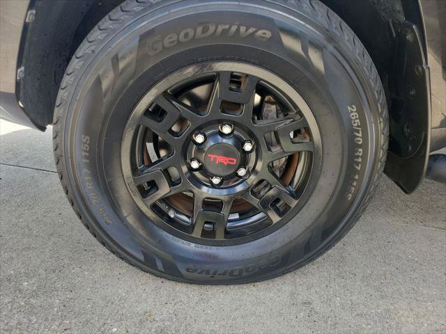 Certified 2020 Toyota 4Runner SR5 Premium RWD image 29