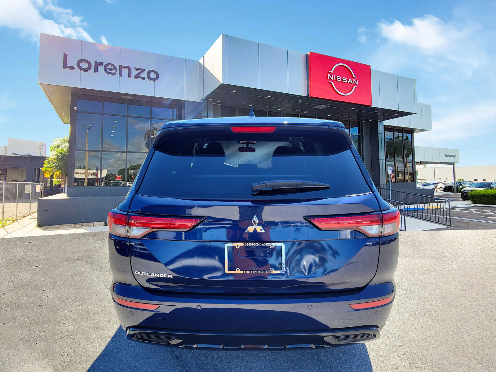 Used 2022 Mitsubishi Outlander SE image 6